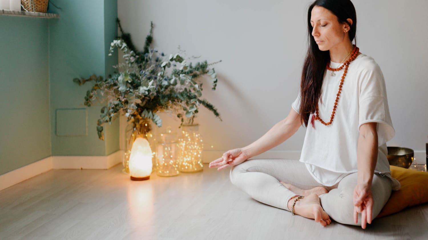 Manuela Montalcino insegnante di Vinyasa Yoga di Semi di Yug